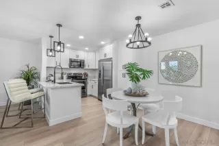 Photo #6: 250018776 Listing