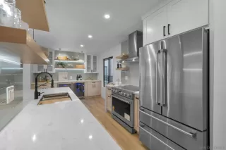 Photo #4: 250018822 Listing