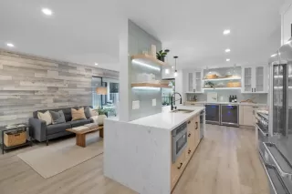 Photo #5: 250018822 Listing