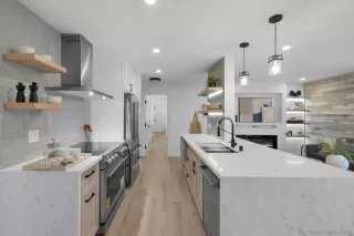 Photo #6: 250018822 Listing