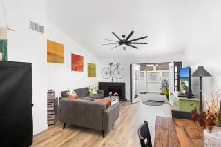 Photo #3: 250018826 Listing