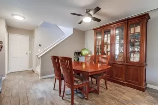 Photo #2: 250018847 Listing