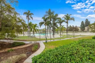 Photo #3: 250018885 Listing