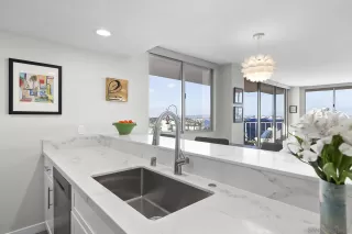 Photo #5: 250018915 Listing 