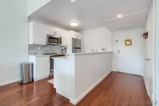 Photo #1: 250019002 Listing 