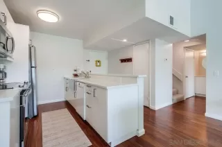 Photo #2: 250019002 Listing 