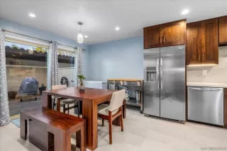 Photo #5: 250019057 Listing