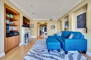 Photo #4: 250019093 Listing