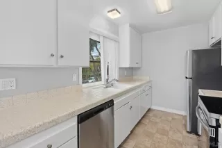 Photo #3: 250019182 Listing