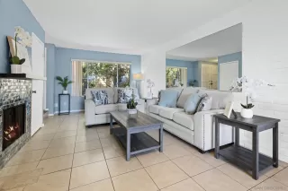 Photo #5: 250019202 Listing