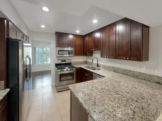 Photo #5: 250019226 Listing