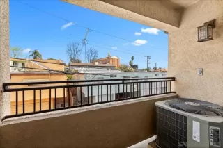 Photo #4: 250019227 Listing