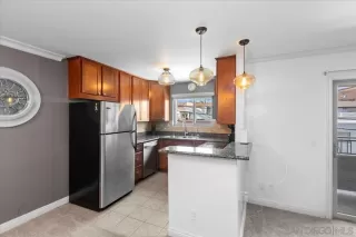 Photo #5: 250019227 Listing