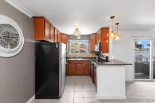 Photo #6: 250019227 Listing