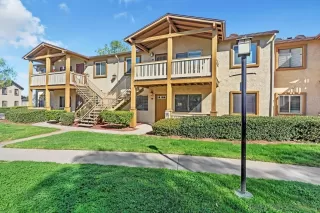 Photo #1: 250019237 Listing