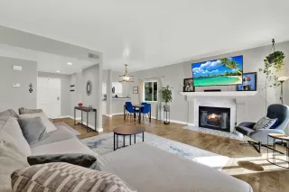 Photo #3: 250019254 Listing