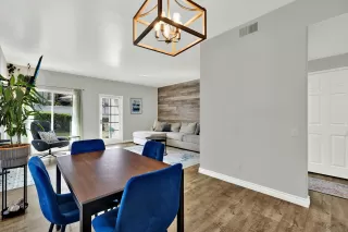 Photo #4: 250019254 Listing