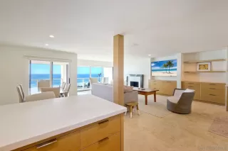 Photo #5: 250019256 Listing