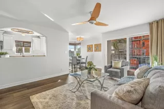 Photo #4: 250019312 Listing