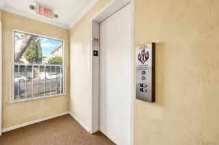 Photo #1: 250019323 Listing 