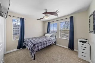 Photo #4: 250019338 Listing