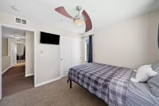 Photo #6: 250019338 Listing