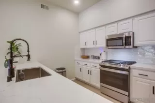 Photo #6: 250019388 Listing