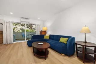 Photo #6: 250019429 Listing