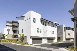 Photo #1: 250019447 Listing