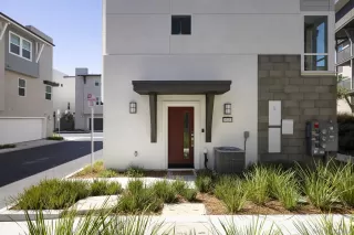 Photo #2: 250019447 Listing