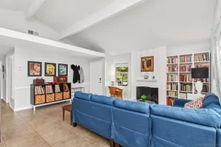 Photo #1: 250019452 Listing 