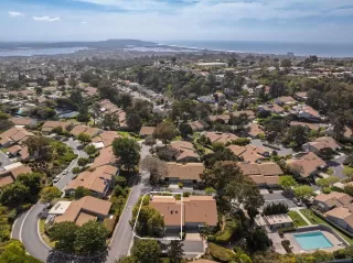 Photo #1: 250019483 Listing