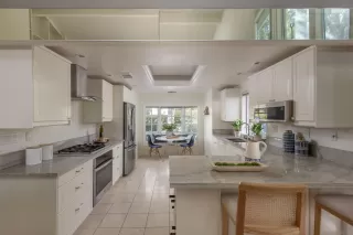 Photo #6: 250019483 Listing