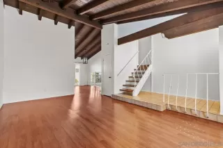 Photo #6: 250019505 Listing 