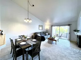 Photo #2: 250019520 Listing