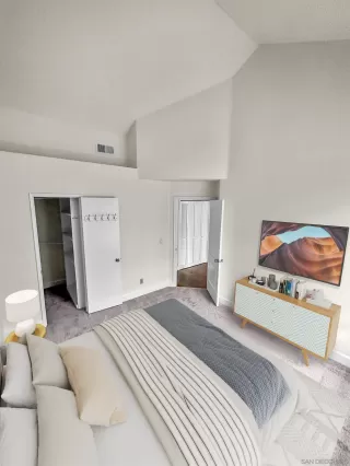 Photo #5: 250019535 Listing