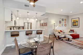 Photo #5: 250019582 Listing