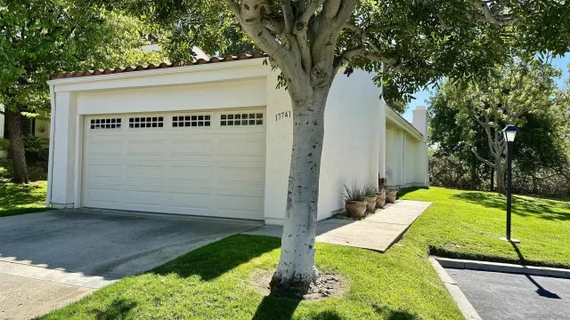 MLS: 250019639 Condo For Sale