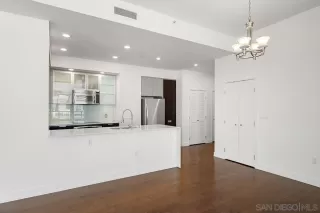 Photo #5: 250019683 Listing