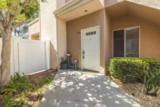 Photo #2: 250019689 Listing