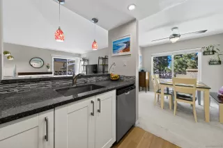 Photo #4: 250019692 Listing