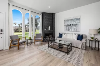 More Details about MLS # 250019784 : 2326 LA COSTA AVE UNIT B