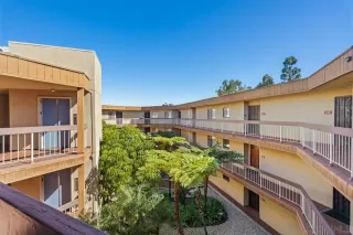 Photo #3: 250019878 Listing