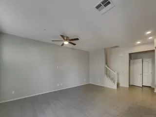 Photo #2: 250019917 Listing