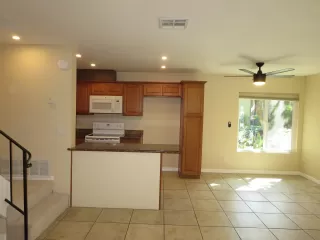 Photo #6: 250019936 Listing