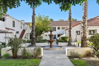 Photo #2: 250019963 Listing