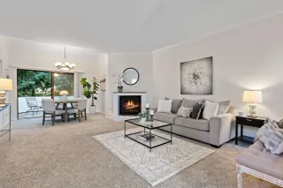 Photo #5: 250019963 Listing