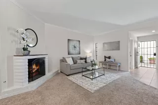 Photo #6: 250019963 Listing