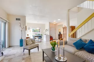 Photo #4: 250019997 Listing