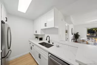 Photo #6: 250020005 Listing